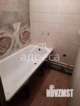 3-к квартира, вторичка, 56м2, 9/9 этаж