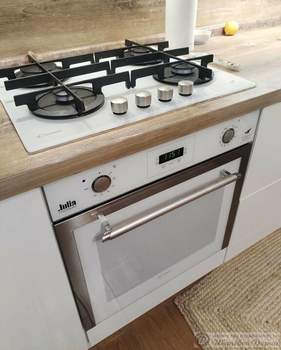 2-к квартира, вторичка, 56м2, 1/10 этаж