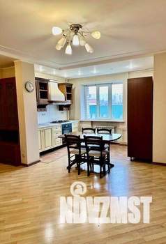 3-к квартира, вторичка, 79м2, 8/10 этаж