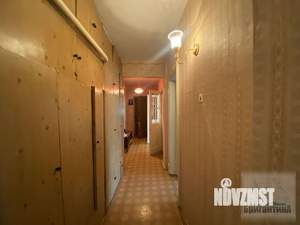 2-к квартира, вторичка, 60м2, 1/4 этаж