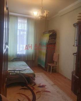 2-к квартира, вторичка, 53м2, 1/2 этаж