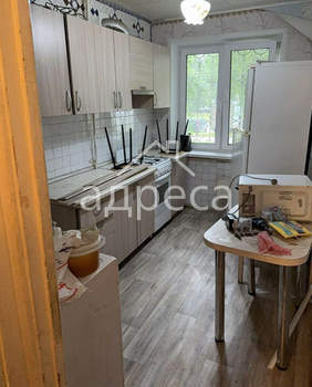 2-к квартира, вторичка, 49м2, 1/9 этаж