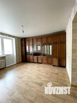 2-к квартира, вторичка, 67м2, 1/10 этаж