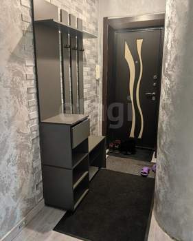 2-к квартира, вторичка, 49м2, 1/5 этаж
