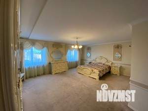 5-к квартира, вторичка, 240м2, 10/16 этаж