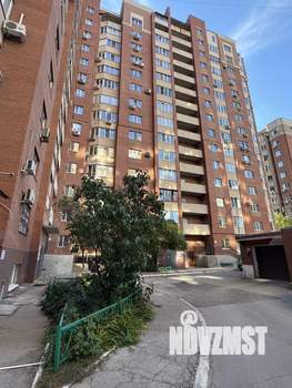 4-к квартира, вторичка, 140м2, 3/15 этаж