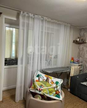 2-к квартира, вторичка, 54м2, 1/9 этаж