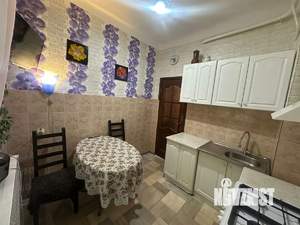 2-к квартира, вторичка, 50м2, 1/4 этаж