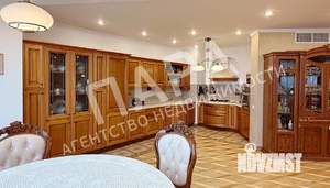 4-к квартира, вторичка, 183м2, 2/10 этаж