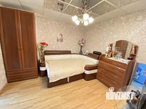 2-к квартира, вторичка, 54м2, 1/10 этаж
