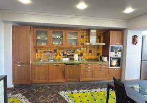 2-к квартира, вторичка, 95м2, 9/12 этаж