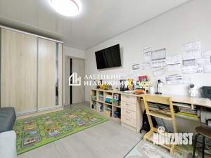 3-к квартира, вторичка, 84м2, 2/9 этаж