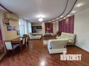 3-к квартира, вторичка, 117м2, 6/6 этаж