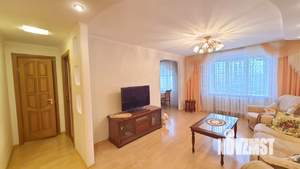 3-к квартира, вторичка, 100м2, 9/10 этаж