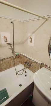 2-к квартира, вторичка, 61м2, 3/3 этаж