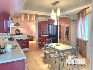 5-к квартира, вторичка, 165м2, 8/9 этаж