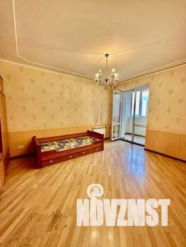 3-к квартира, вторичка, 79м2, 8/10 этаж