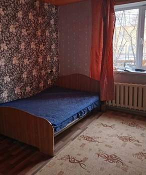 3-к квартира, вторичка, 68м2, 1/4 этаж