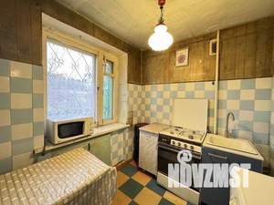 2-к квартира, вторичка, 45м2, 1/5 этаж