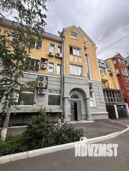 6-к квартира, вторичка, 219м2, 2/4 этаж