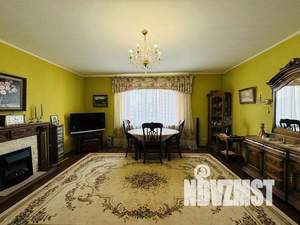 2-к квартира, вторичка, 112м2, 10/10 этаж