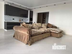 3-к квартира, вторичка, 106м2, 16/21 этаж