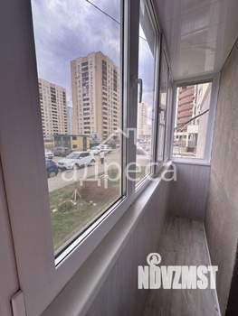2-к квартира, вторичка, 64м2, 1/16 этаж