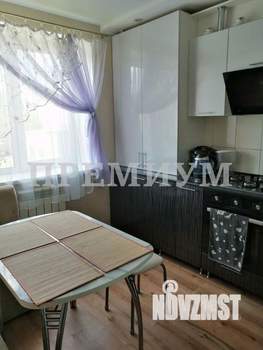 2-к квартира, вторичка, 49м2, 1/3 этаж