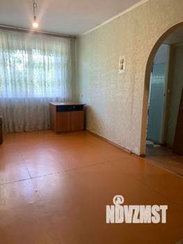 2-к квартира, вторичка, 46м2, 1/5 этаж