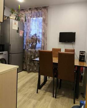 1-к квартира, вторичка, 40м2, 1/4 этаж