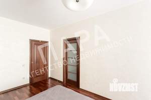 4-к квартира, вторичка, 149м2, 3/10 этаж
