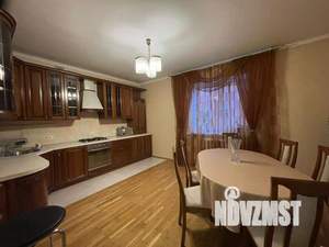 3-к квартира, вторичка, 128м2, 4/8 этаж