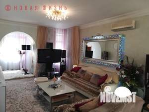 3-к квартира, вторичка, 160м2, 2/6 этаж