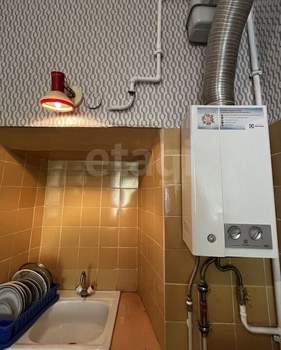 2-к квартира, вторичка, 40м2, 2/2 этаж