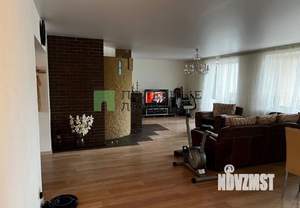 4-к квартира, вторичка, 153м2, 8/8 этаж