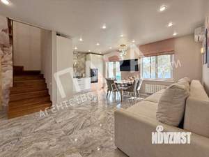 2-к квартира, вторичка, 105м2, 2/2 этаж