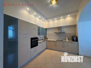 3-к квартира, вторичка, 140м2, 10/10 этаж