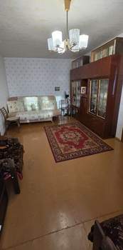 3-к квартира, вторичка, 65м2, 1/9 этаж