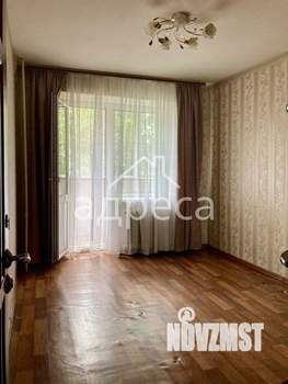 3-к квартира, вторичка, 65м2, 5/10 этаж