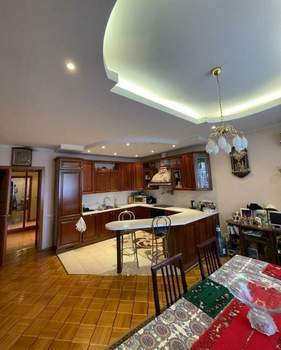 4-к квартира, вторичка, 175м2, 4/11 этаж