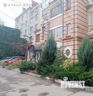 3-к квартира, вторичка, 132м2, 3/4 этаж