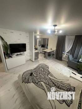 2-к квартира, вторичка, 42м2, 1/4 этаж