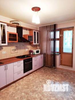 4-к квартира, вторичка, 108м2, 5/10 этаж