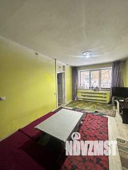 2-к квартира, вторичка, 45м2, 1/5 этаж