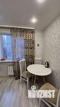 2-к квартира, вторичка, 52м2, 3/5 этаж