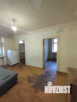 3-к квартира, вторичка, 38м2, 1/2 этаж