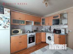 2-к квартира, вторичка, 63м2, 6/12 этаж