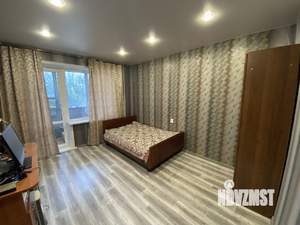 3-к квартира, вторичка, 70м2, 1/10 этаж