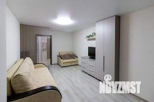 2-к квартира, вторичка, 70м2, 8/27 этаж
