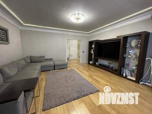 3-к квартира, вторичка, 120м2, 2/10 этаж
